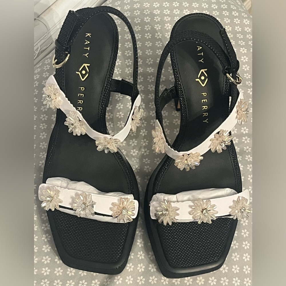 Katy Perry Black  Floral Sandals Heels new size 9 - Picture 7 of 16